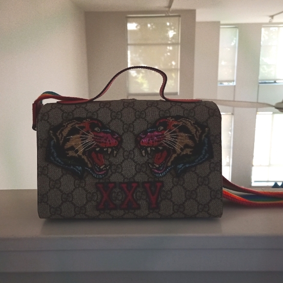 Excellent & Rare Gucci Children's Tiger Supreme Crossbody Bag - Picture 2 of 13